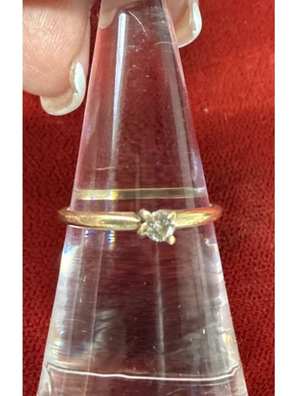 14K Yellow Gold Round Diamond Prong Set Ring Size 6.5. 1mm